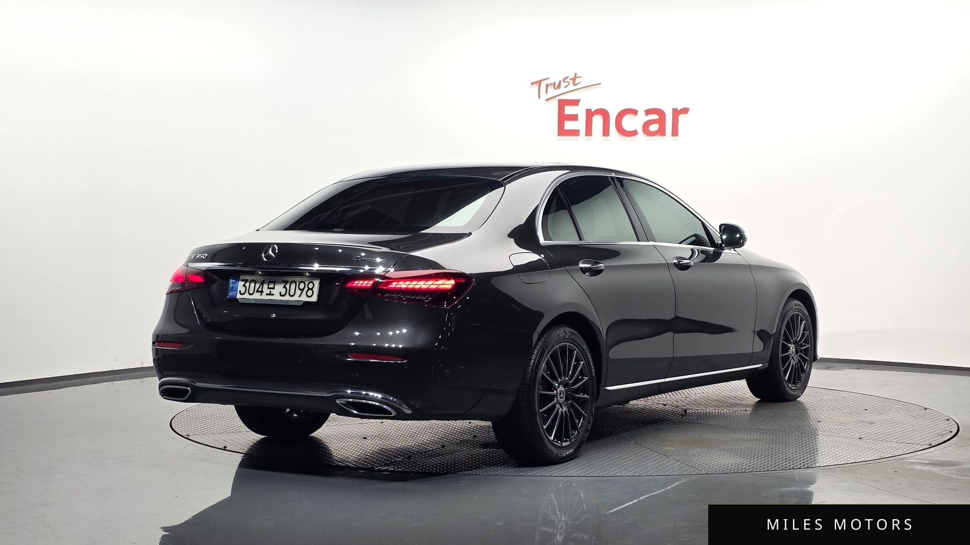 Mercedes-Benz E-Class W213 2021 — миниатюра 2