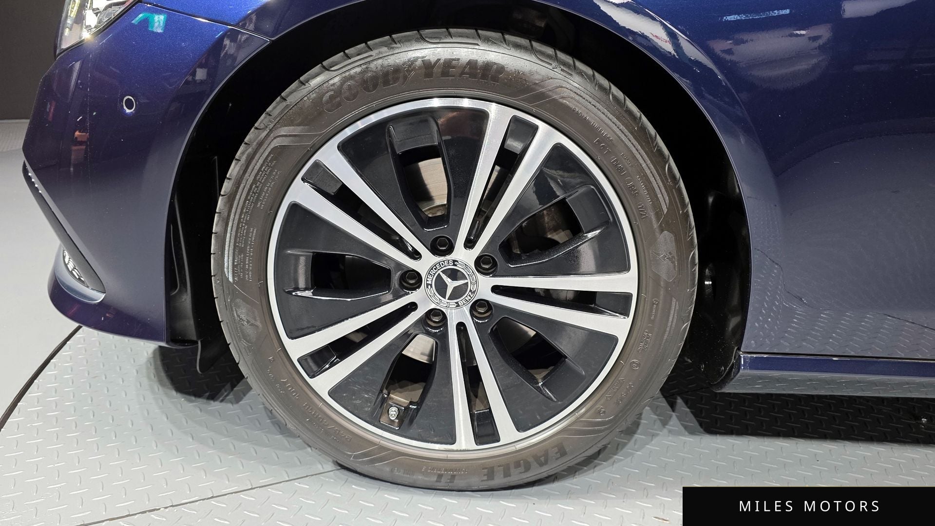 Mercedes-Benz E-Class W213 2021 — миниатюра 5