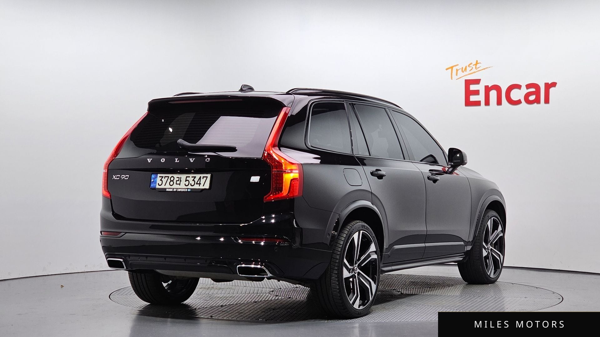 Volvo XC90 2021 — миниатюра 2