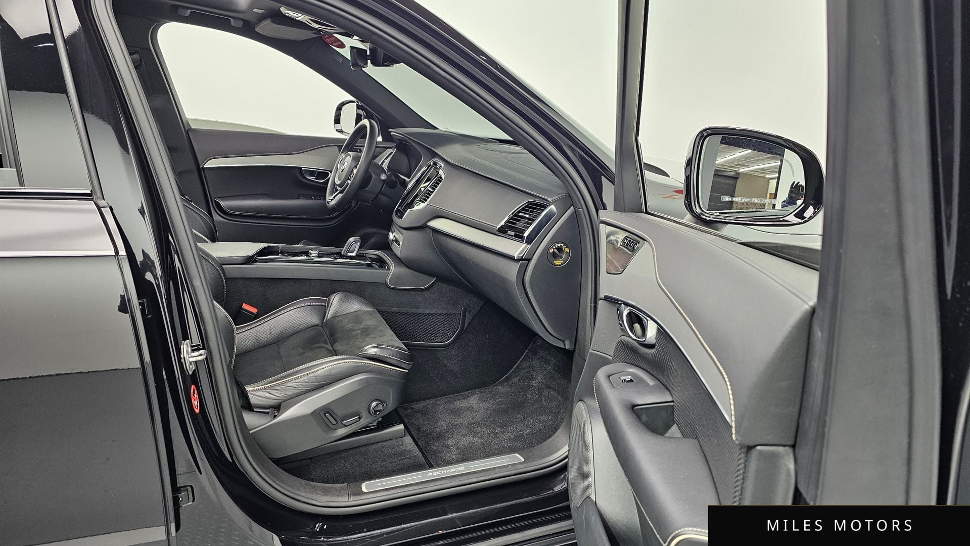Volvo XC90 2021 — миниатюра 10