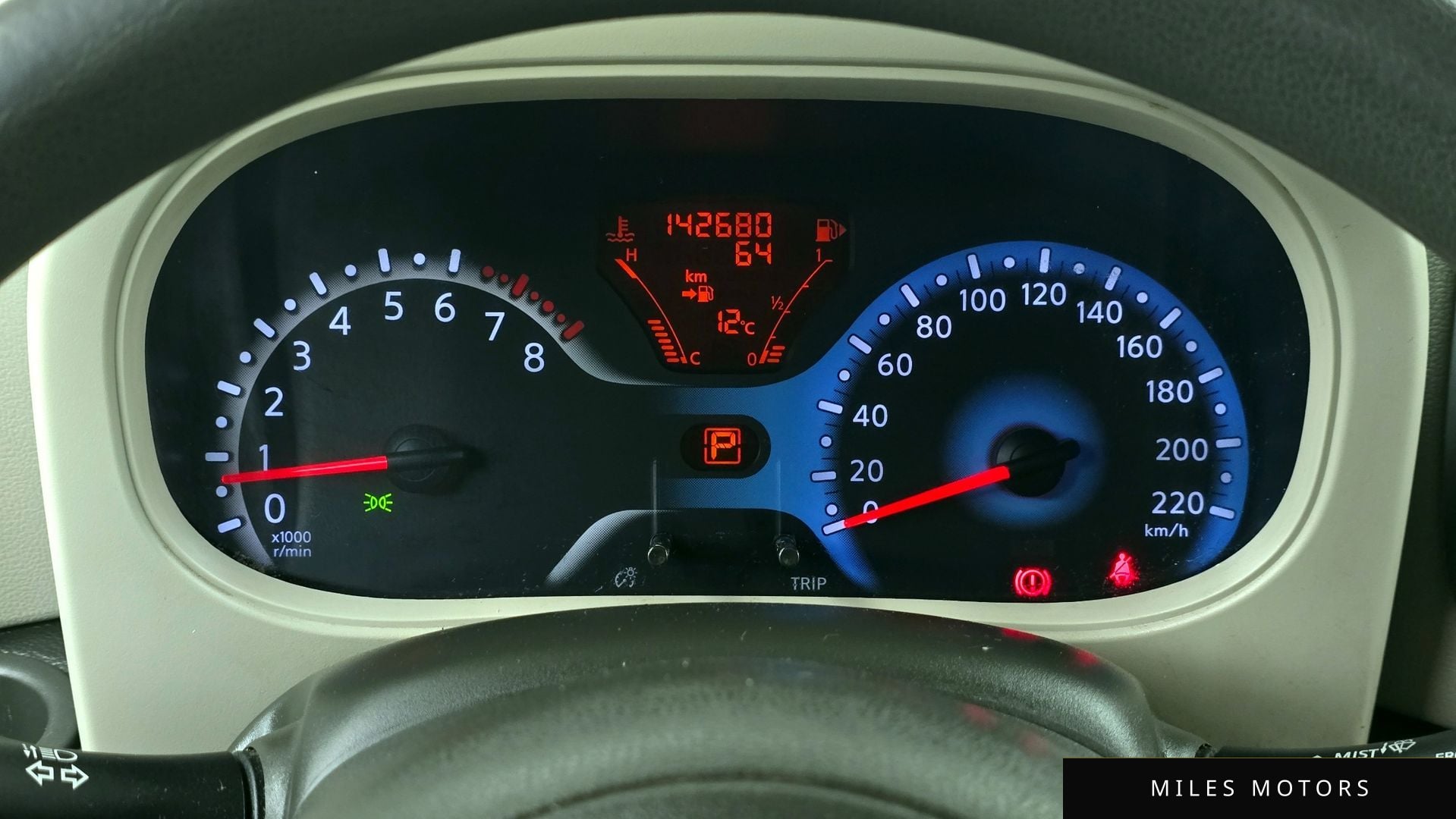 Nissan Cube 2011 — миниатюра 8