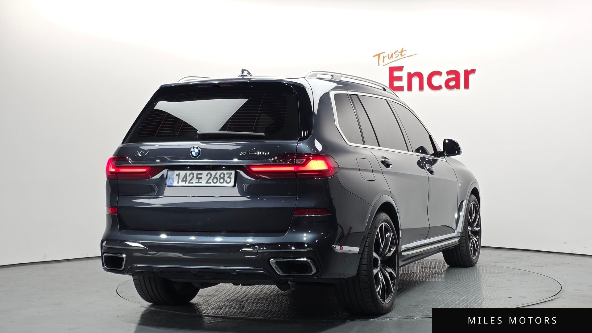 BMW X7 (G07) 2021 — миниатюра 2