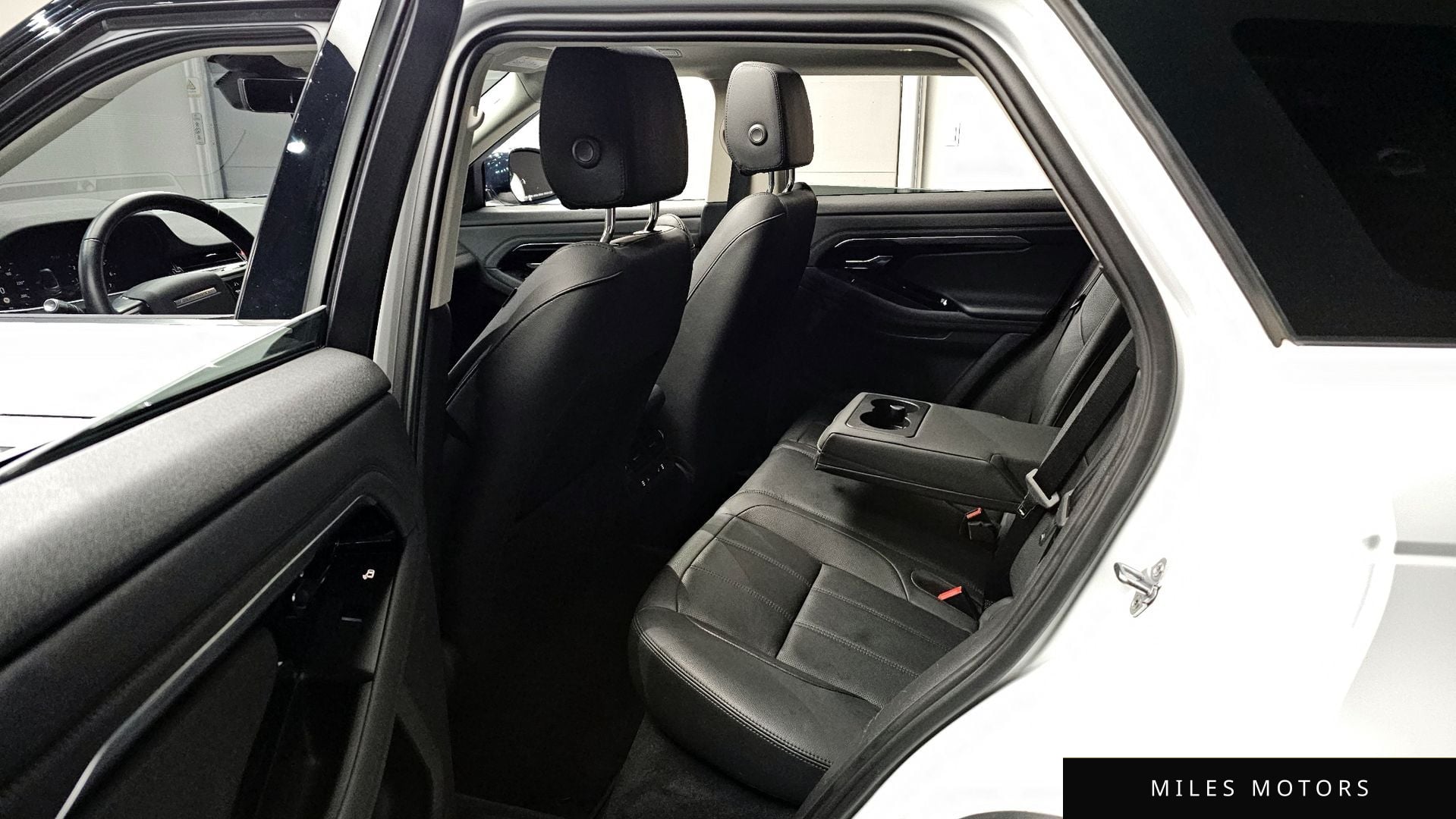 Land Rover Range Rover Evoque 2022 — миниатюра 11
