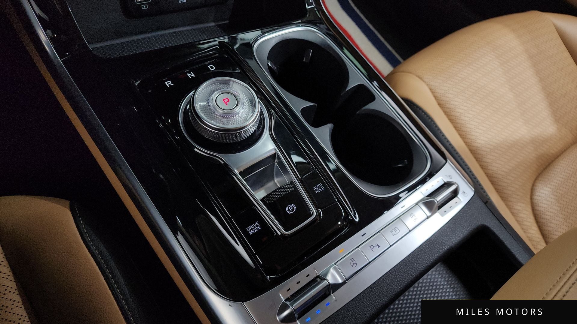 Kia Carnival 2021 — миниатюра 9