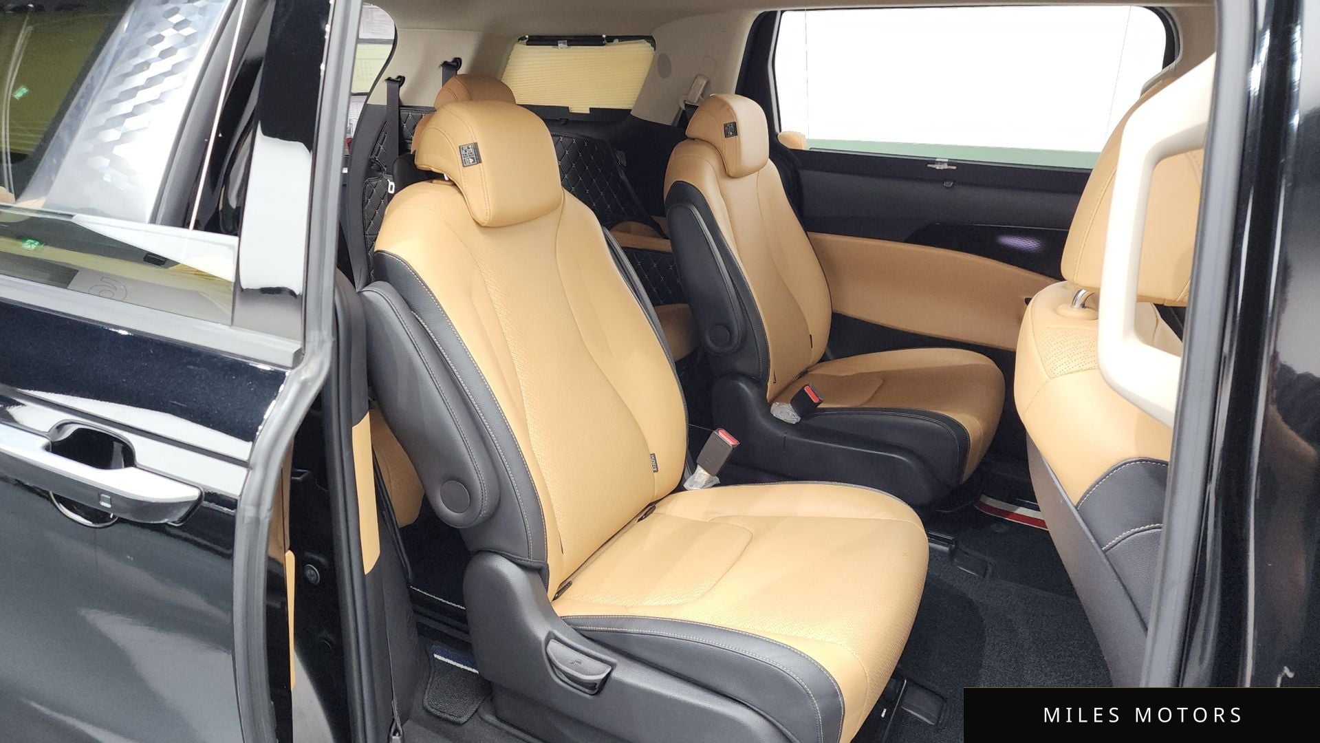 Kia Carnival 2021 — миниатюра 12