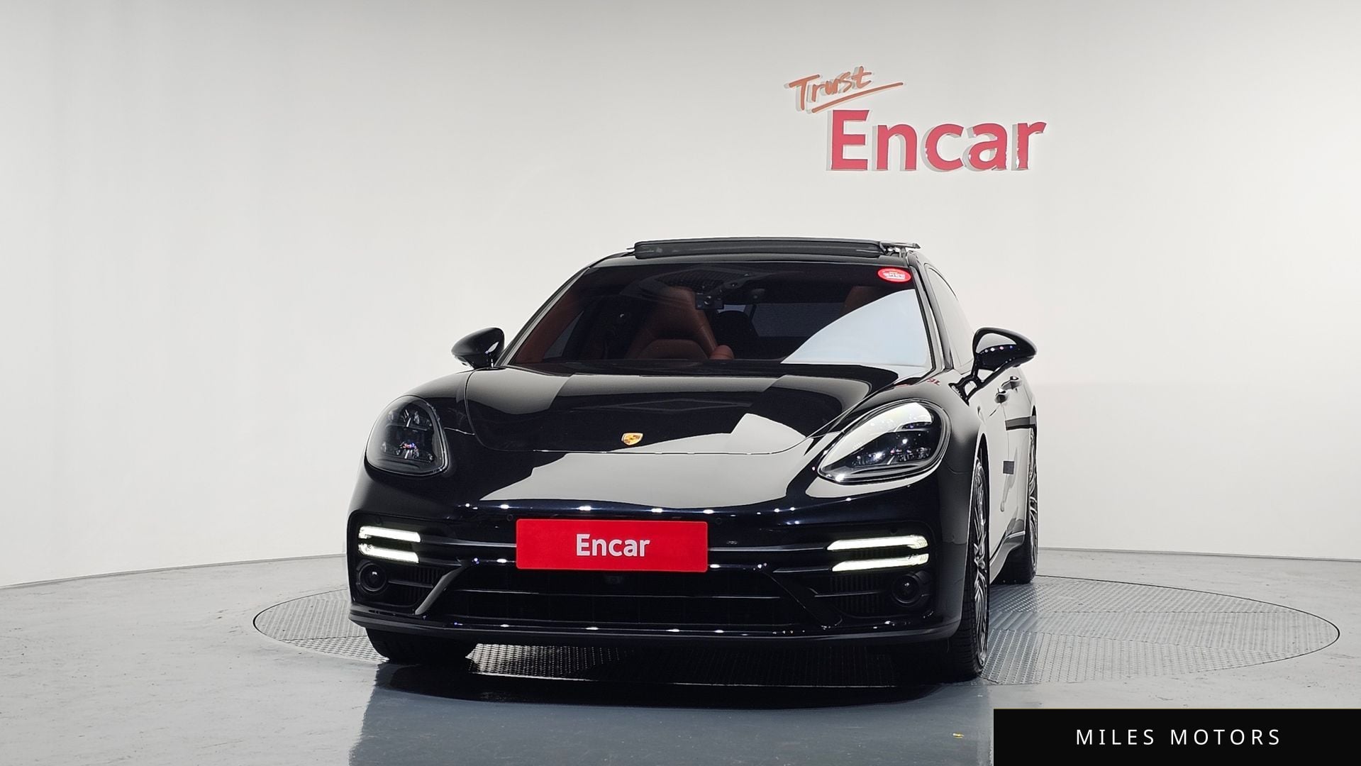 Porsche Panamera 2022 — миниатюра 3