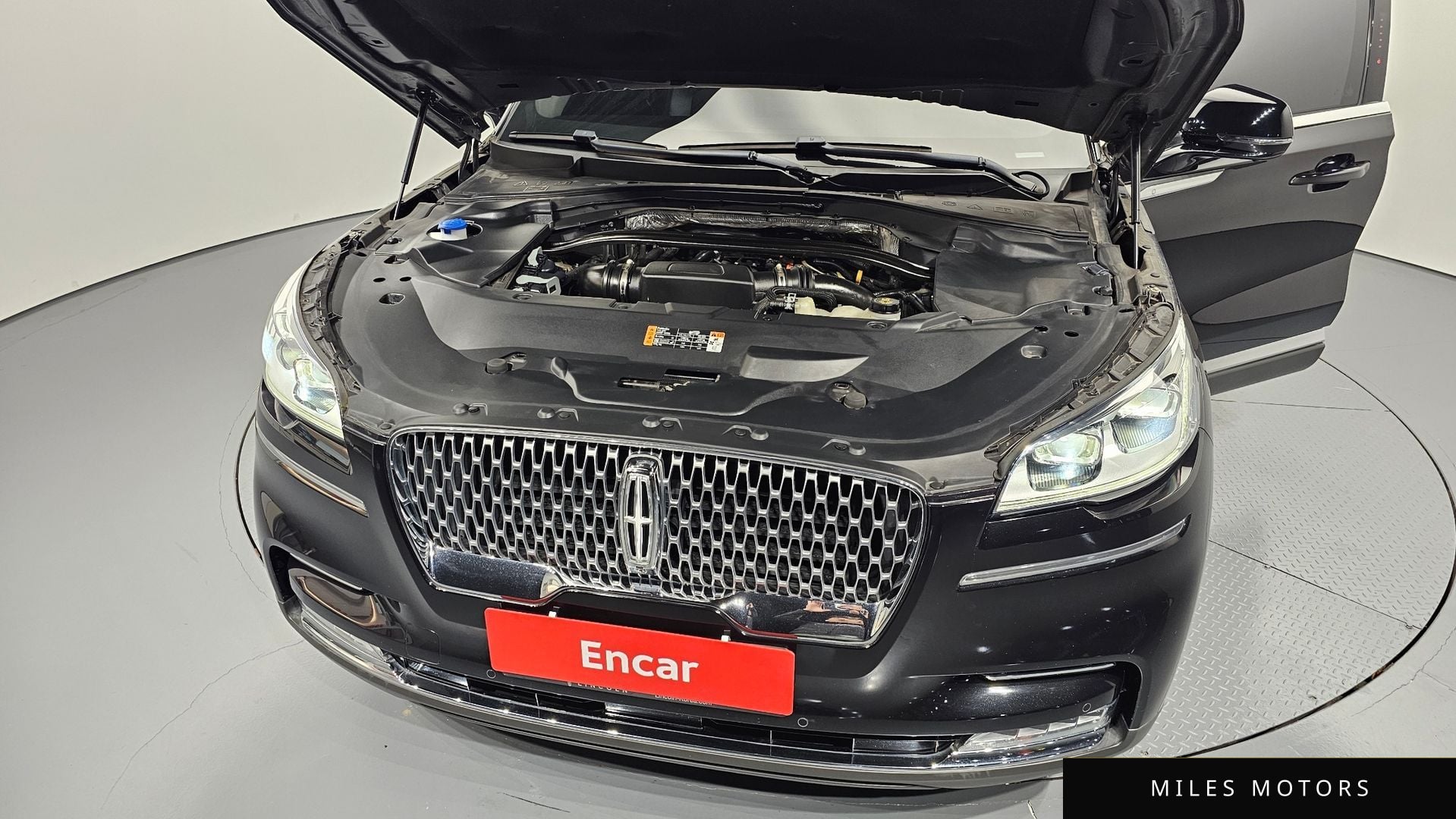 Lincoln Aviator 2020 — миниатюра 6