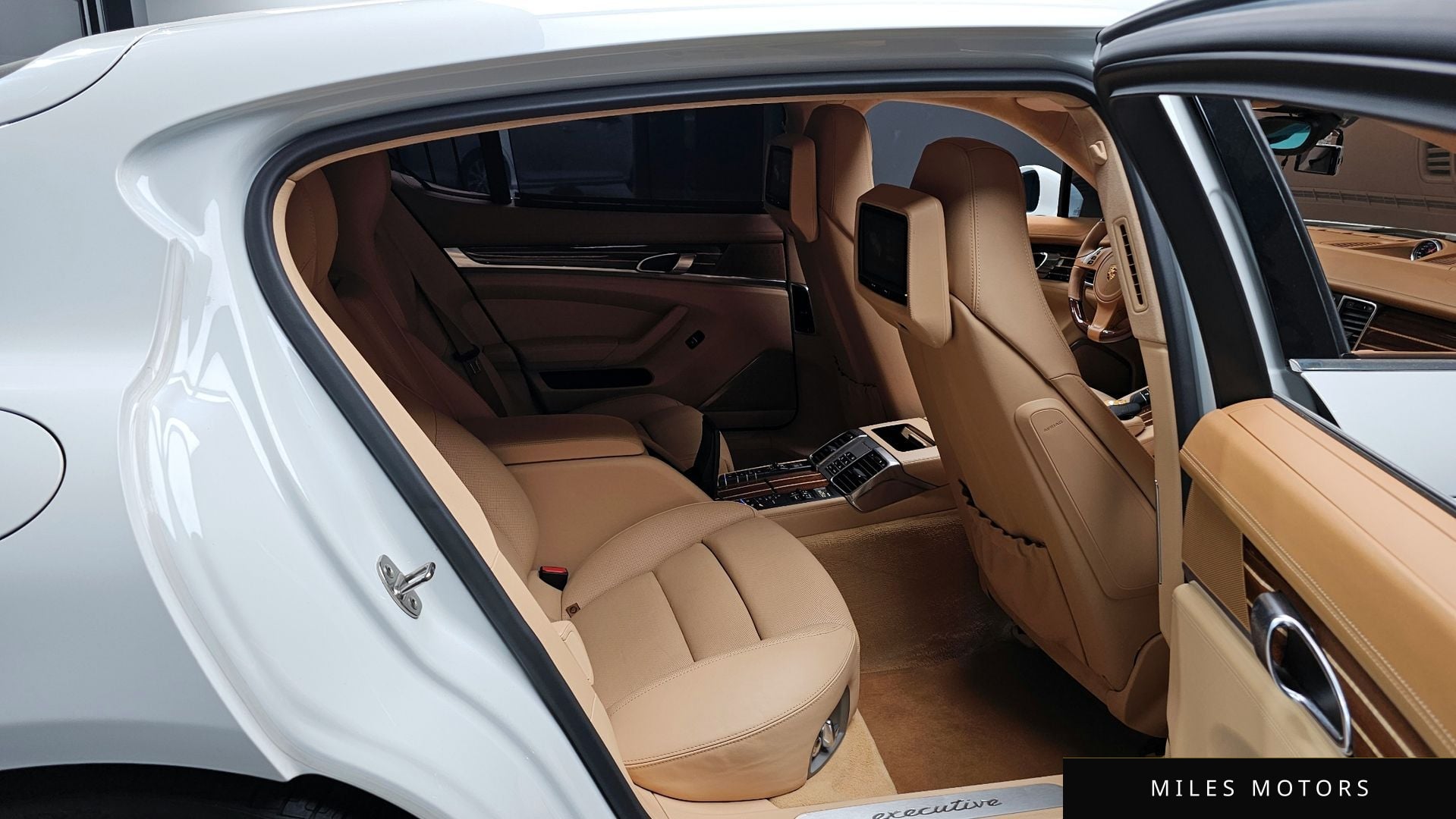 Porsche Panamera 2014 — миниатюра 11