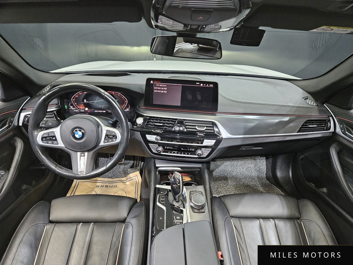 BMW 5 Series (G30) 2023 — миниатюра 7