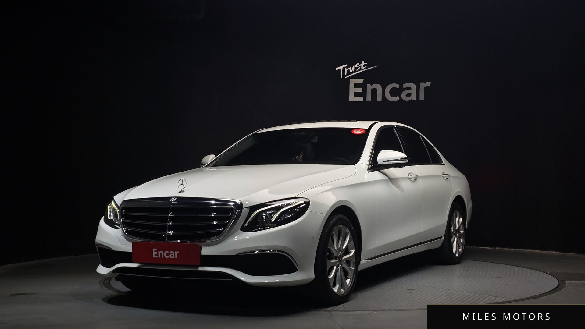 Mercedes-Benz E-Class W213 2018 — фото 1 из 12