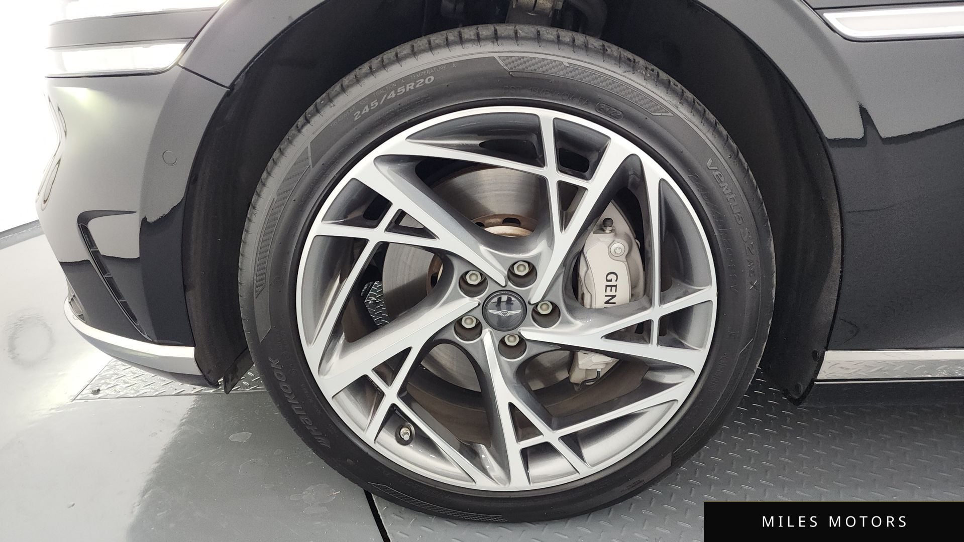 Genesis G90 (RS4) 2022 — миниатюра 5