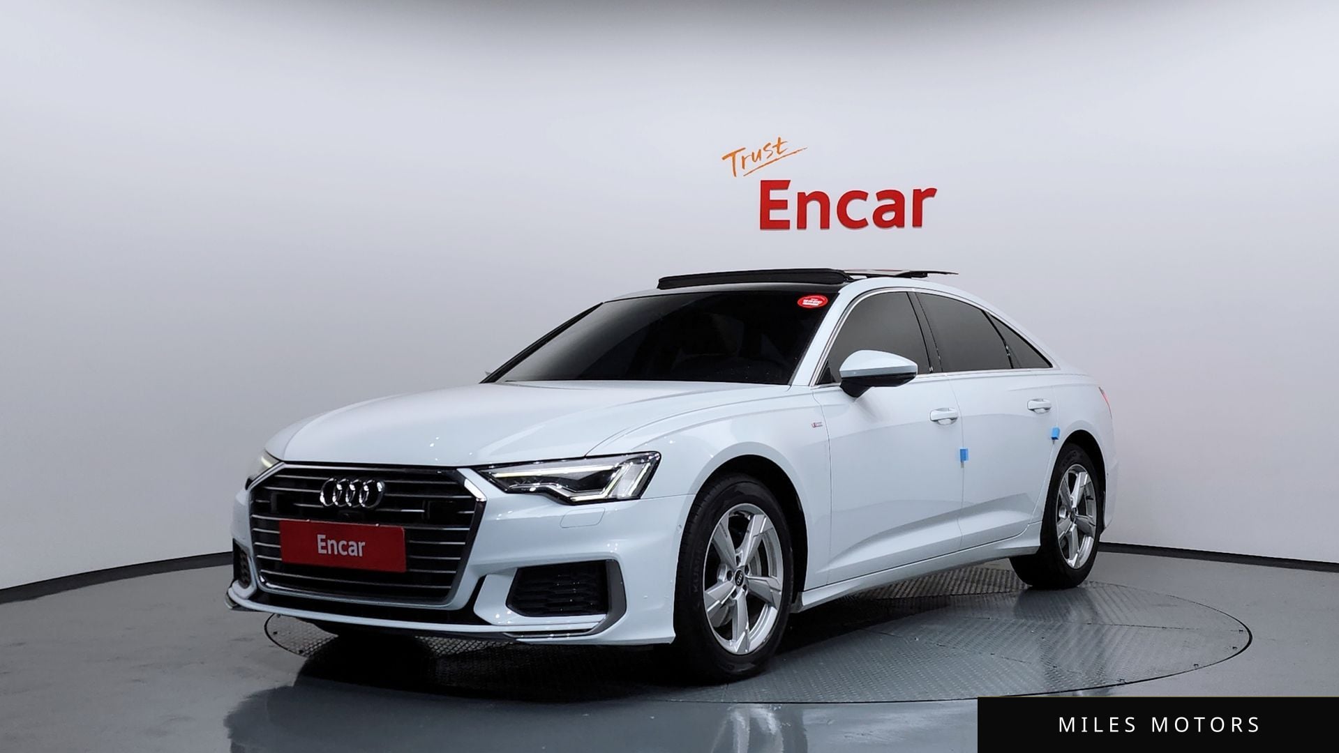 Audi A6 (C8) 2021 — фото 1 из 12