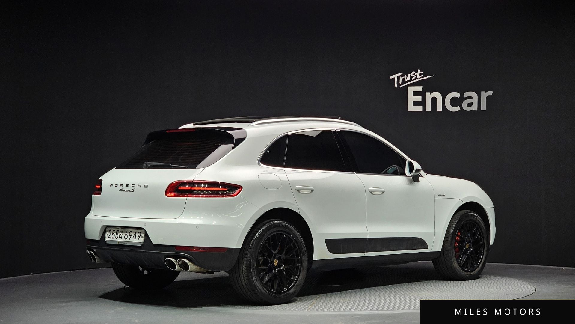 Porsche Macan 2015 — миниатюра 2