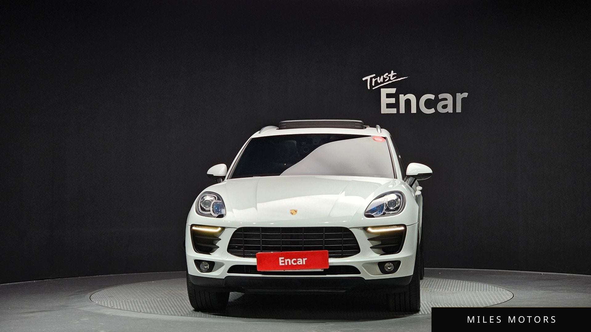 Porsche Macan 2015 — миниатюра 3