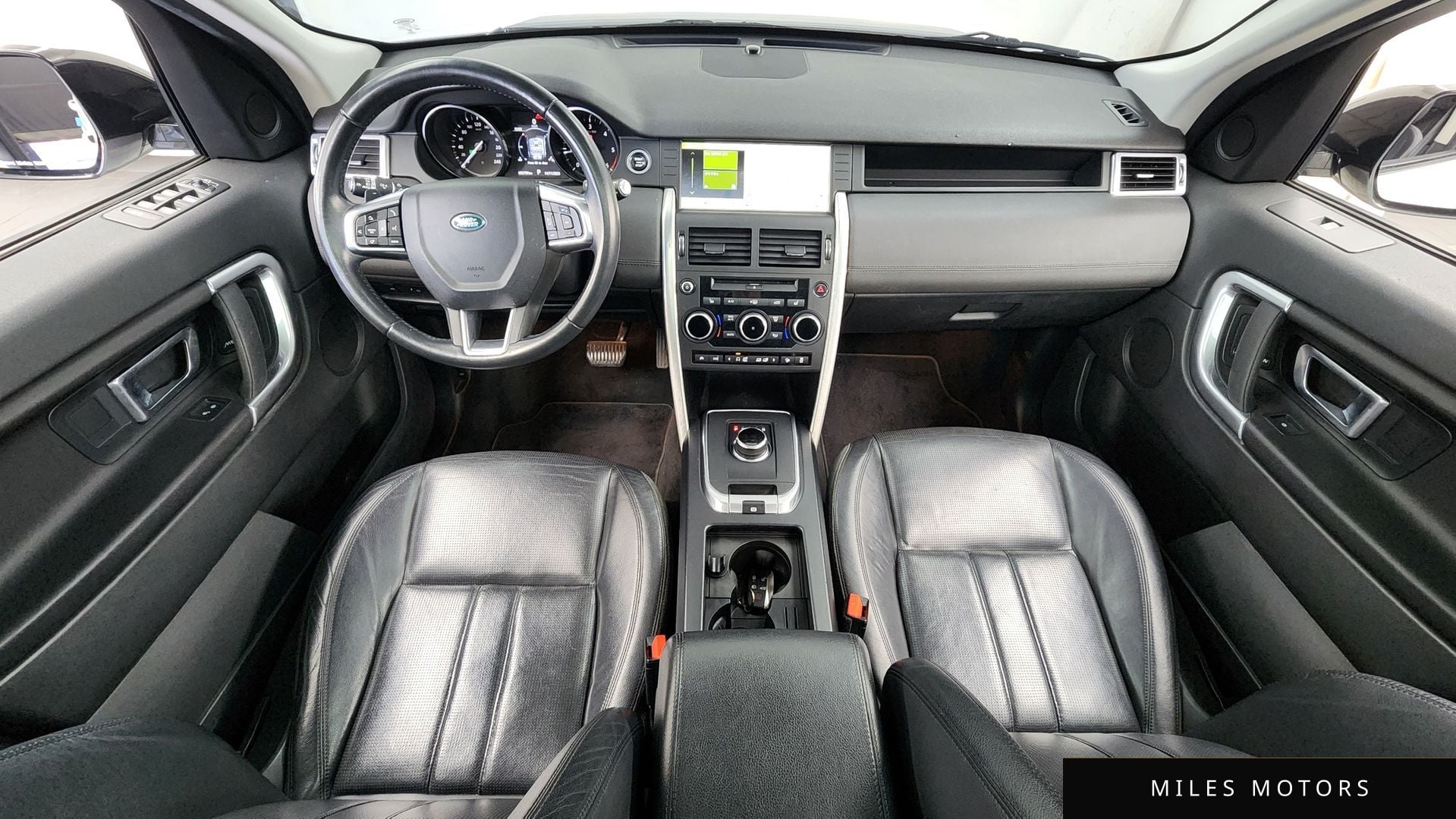 Land Rover Discovery Sport 2017 — миниатюра 7