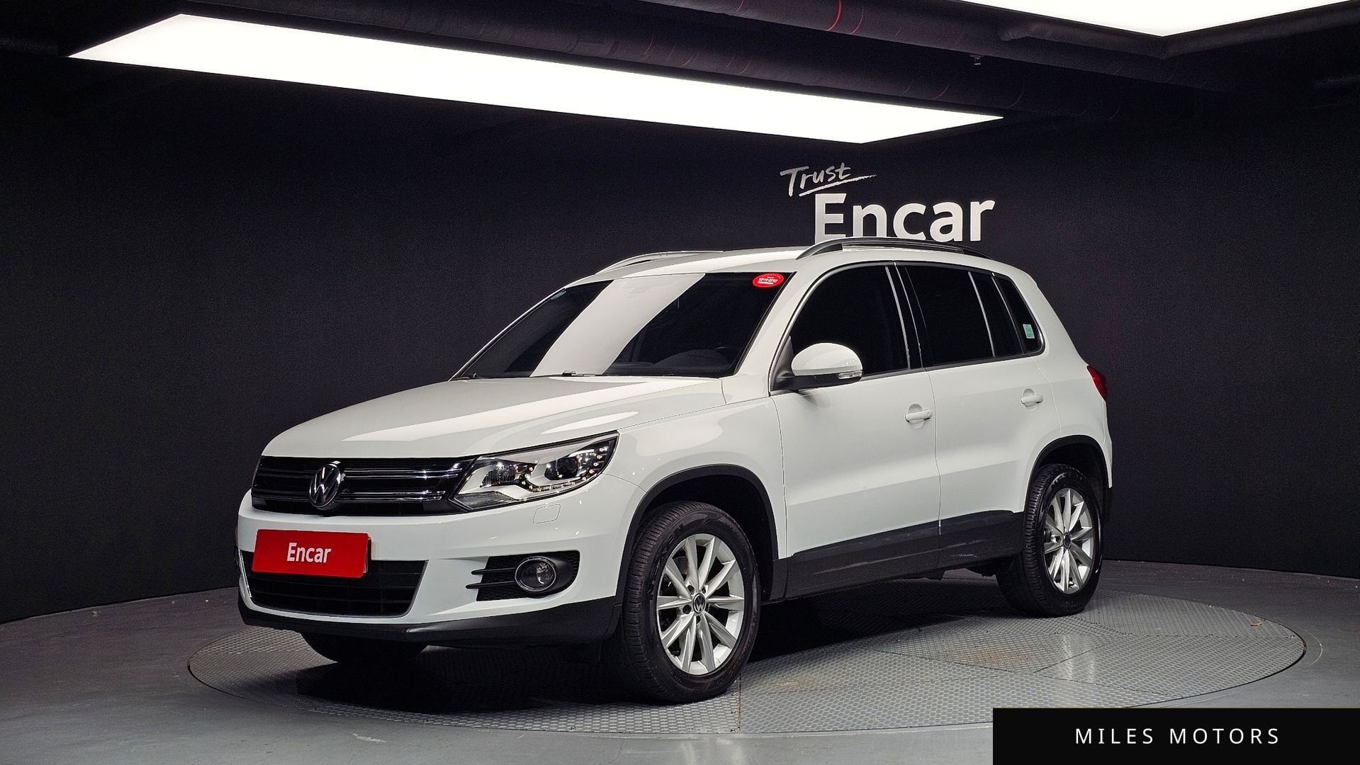 Volkswagen Tiguan 2015 — фото 1 из 12