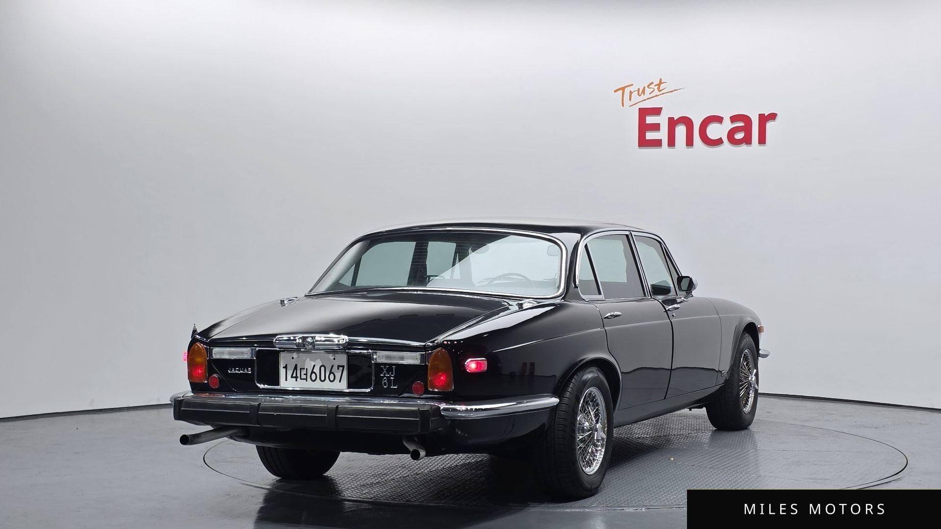 Jaguar XJ-6 2004 — миниатюра 2