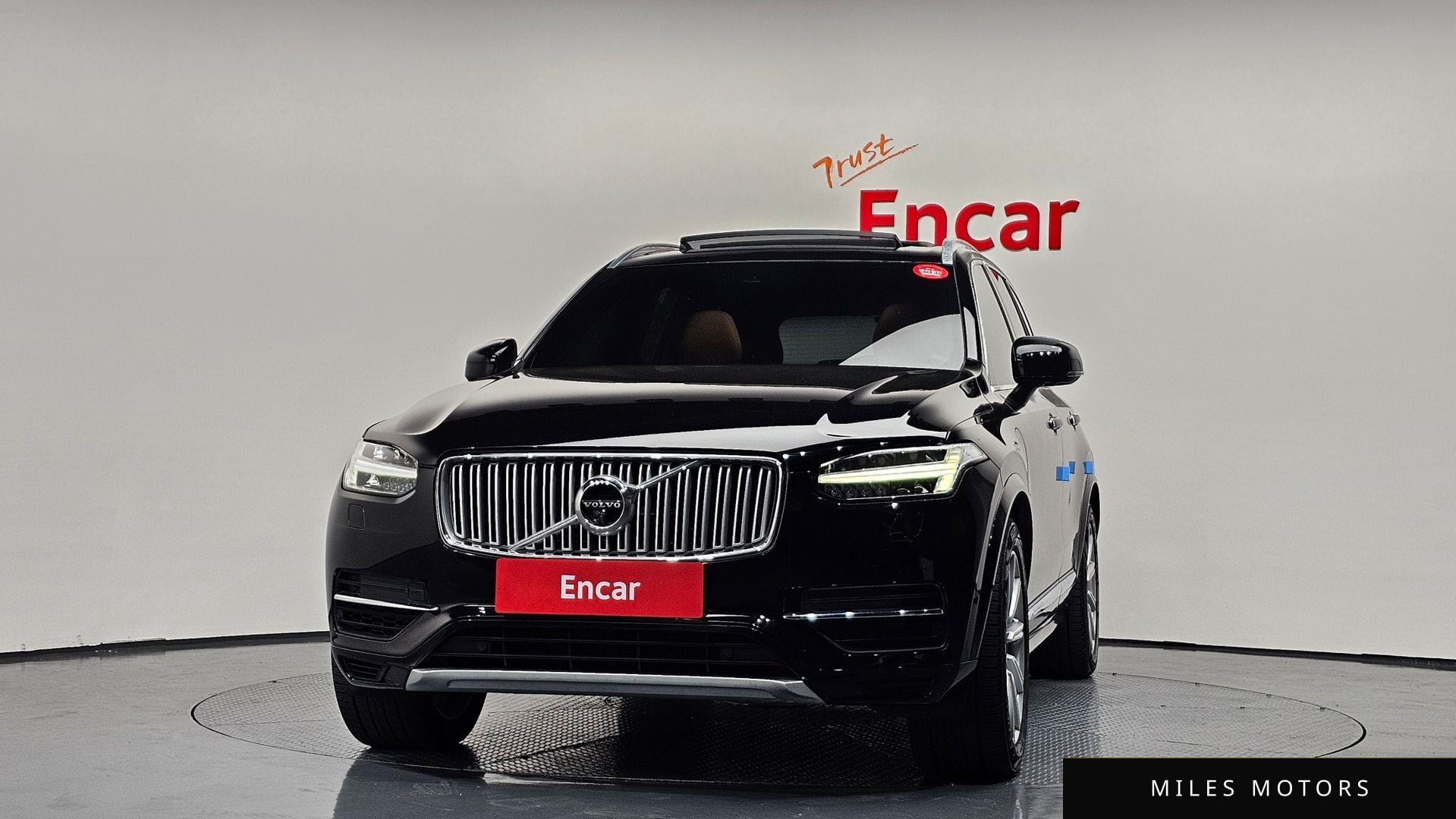 Volvo XC90 2017 — миниатюра 3