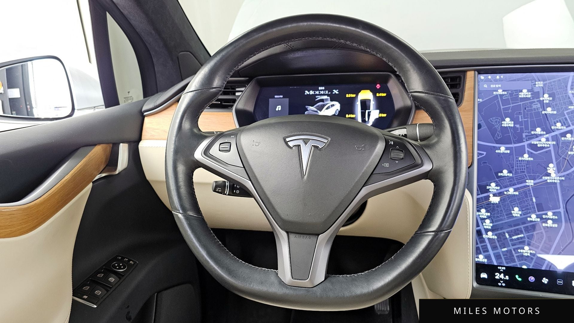 Tesla Model X 2020 — миниатюра 13