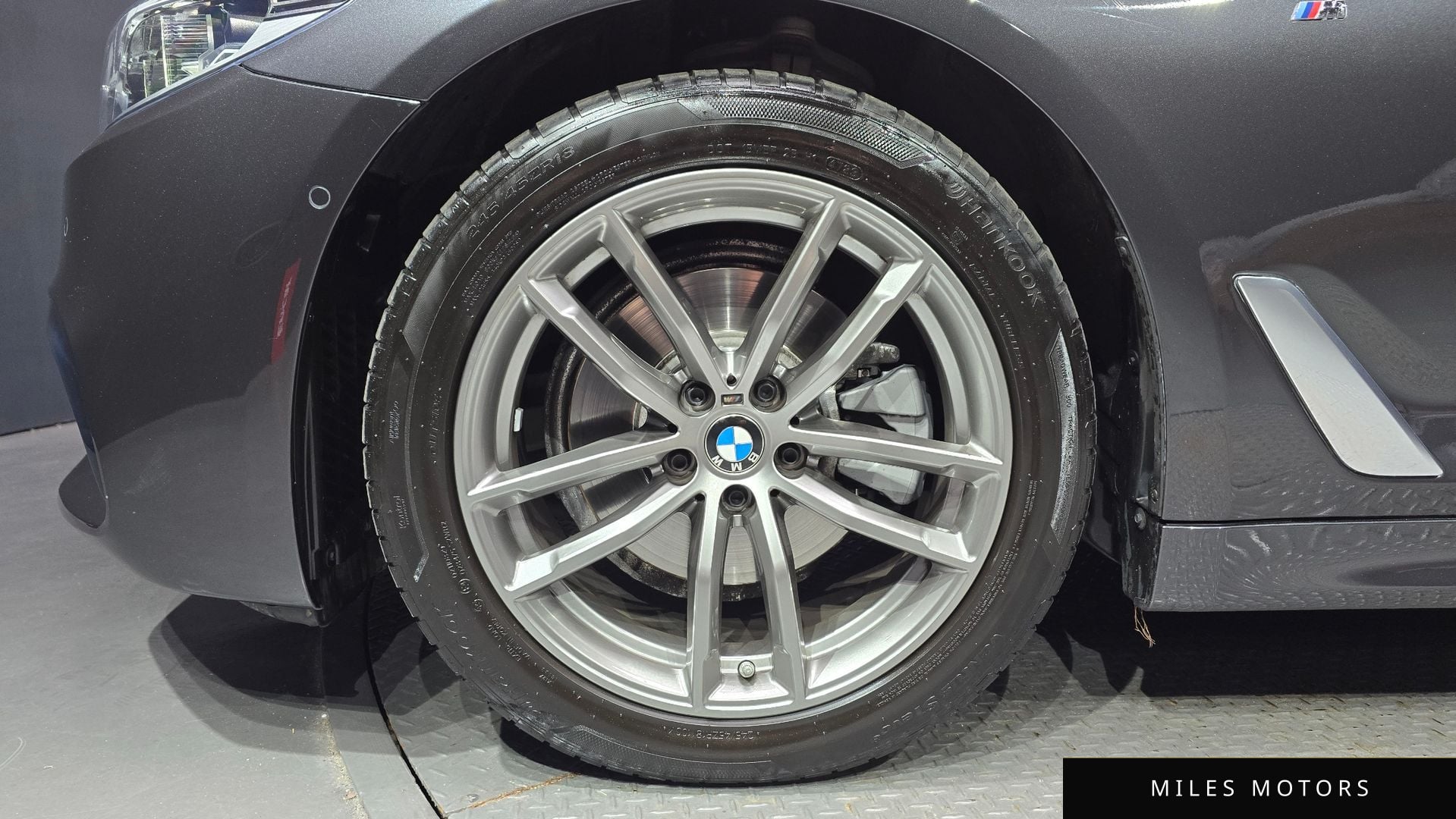 BMW 5 Series (G30) 2020 — миниатюра 5