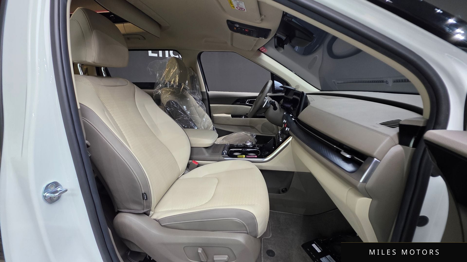 Kia Carnival 2022 — миниатюра 10