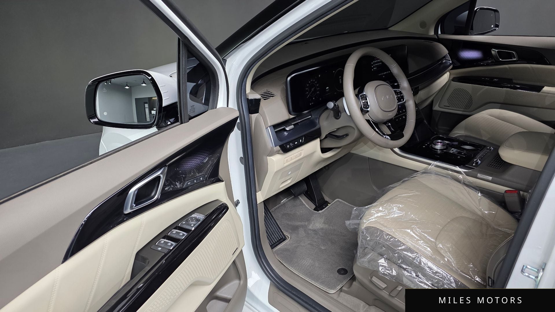 Kia Carnival 2022 — миниатюра 11