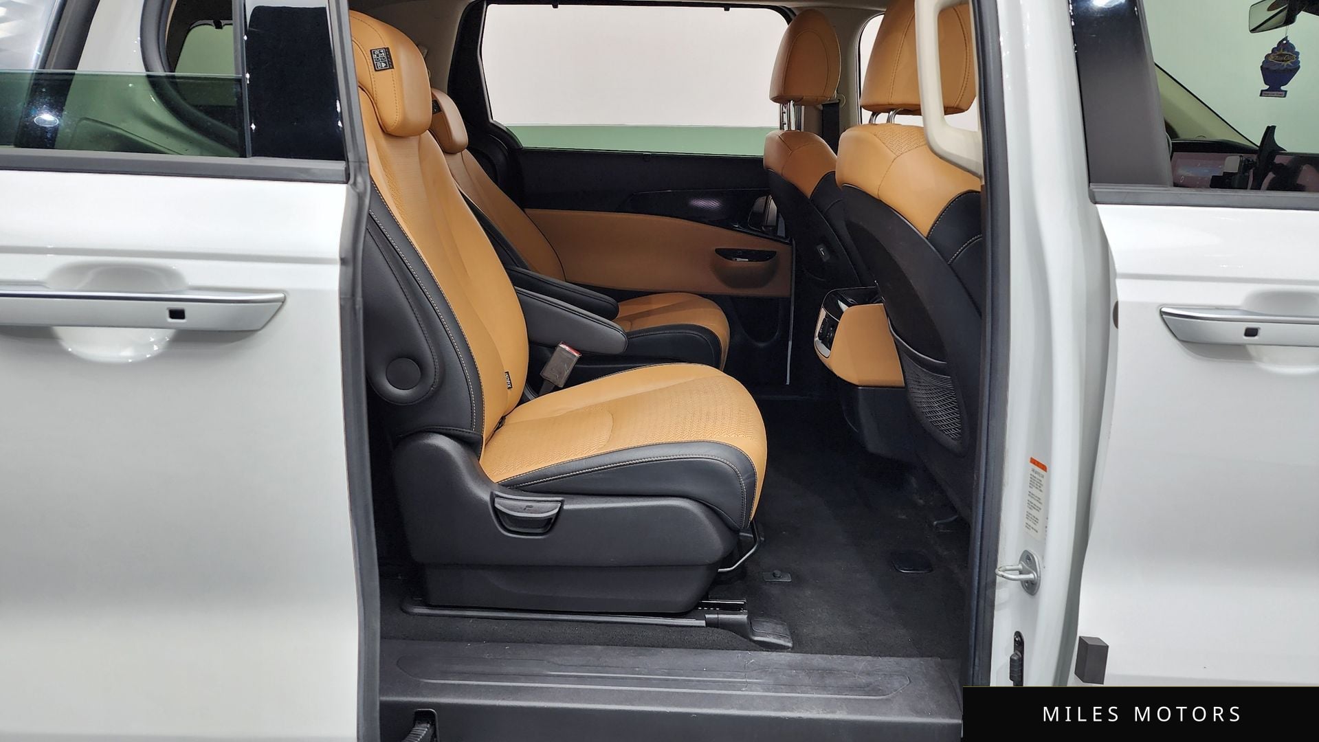 Kia Carnival 2021 — миниатюра 12