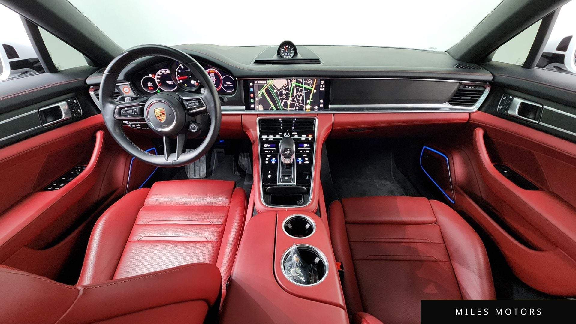 Porsche Panamera 2023 — миниатюра 7