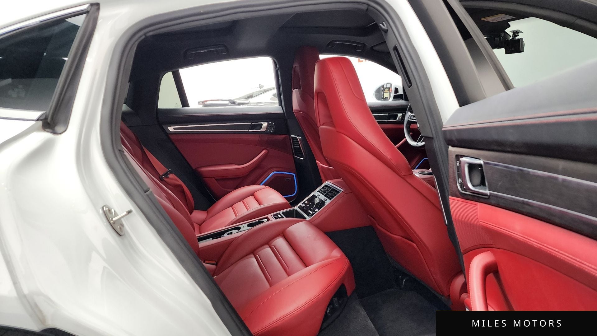 Porsche Panamera 2023 — миниатюра 12
