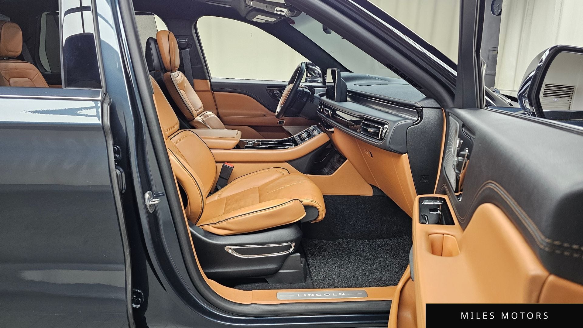 Lincoln Aviator 2020 — миниатюра 11