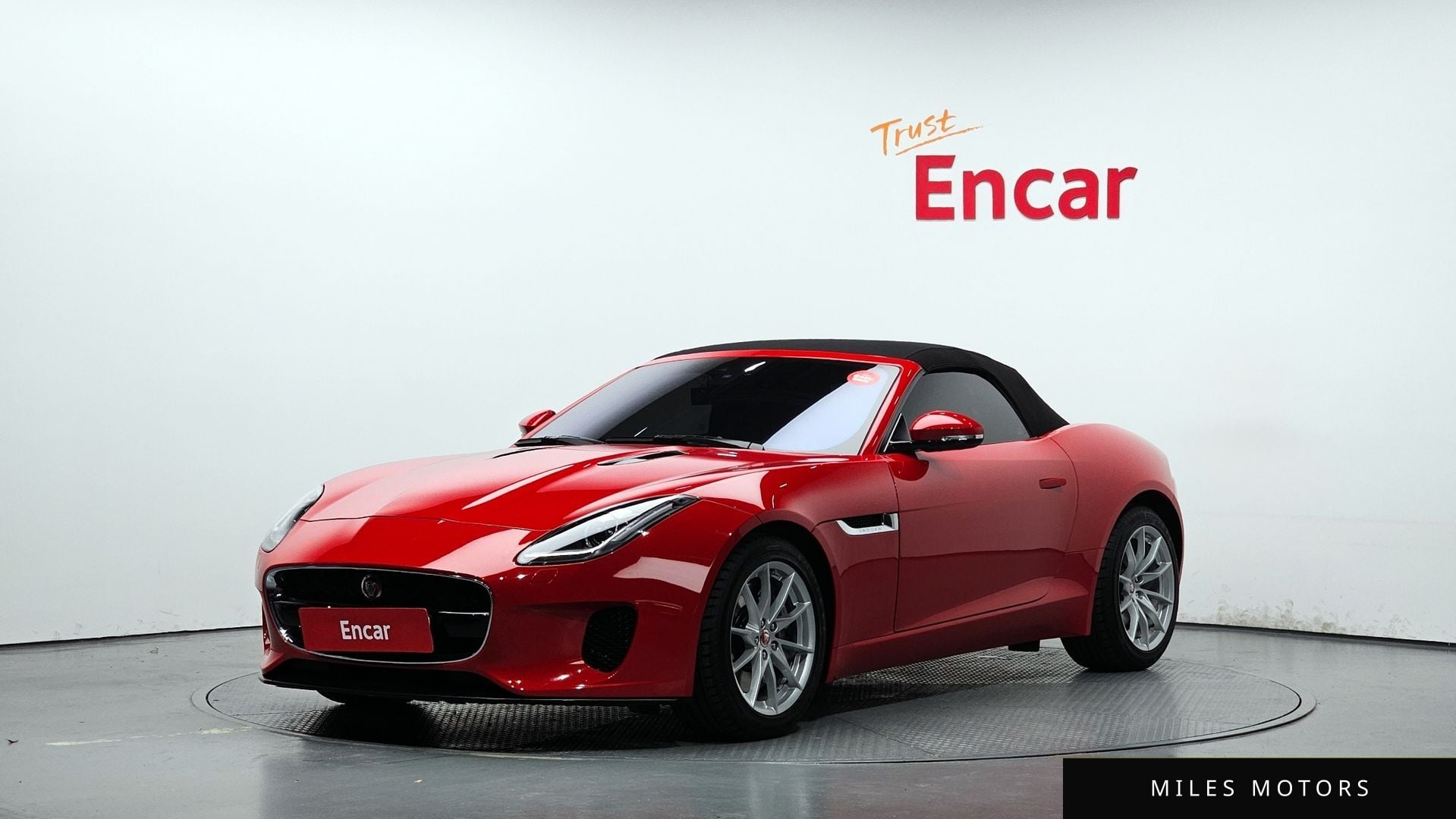 Jaguar F-TYPE 2020 — миниатюра 19
