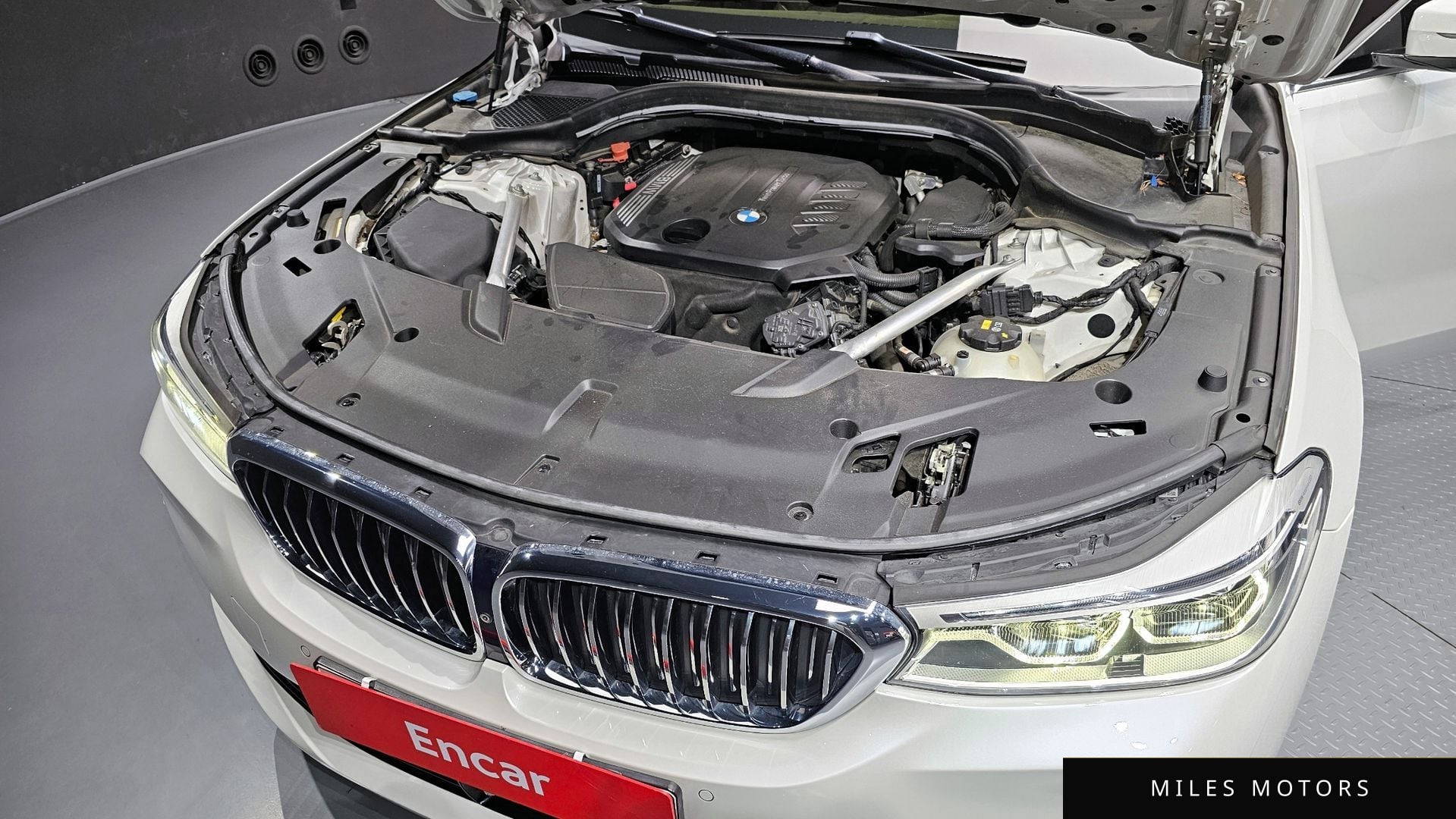 BMW 6 Series GT (G32) 2020 — миниатюра 6