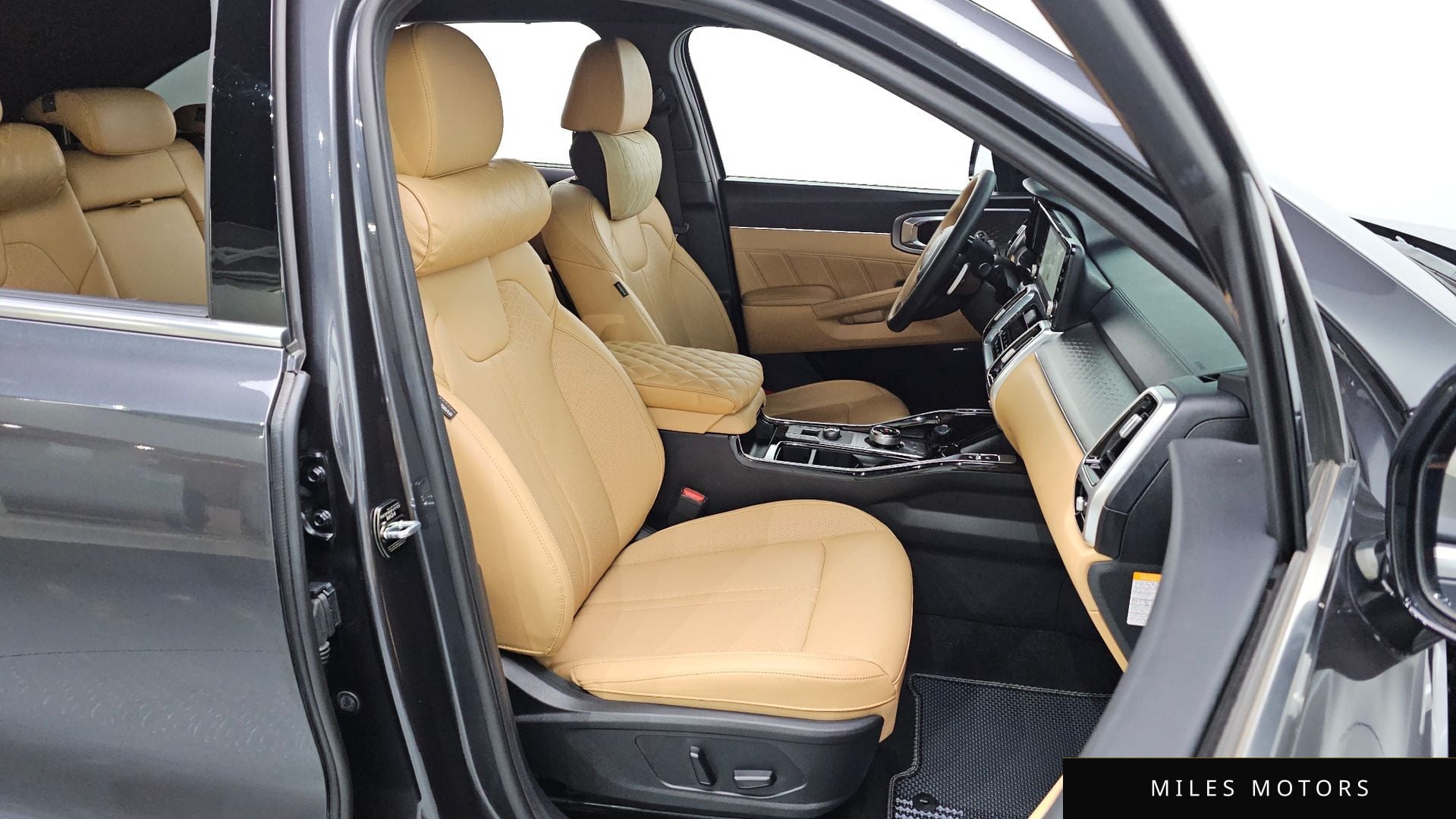 Kia Sorento 2022 — миниатюра 11