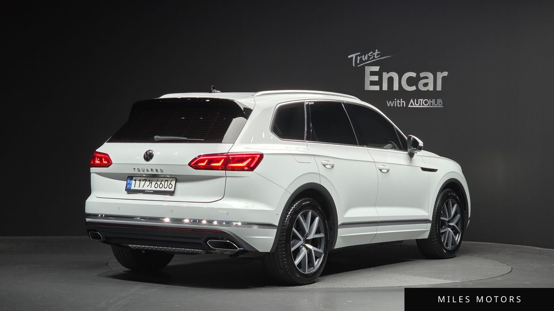 Volkswagen Touareg 2022 — миниатюра 2