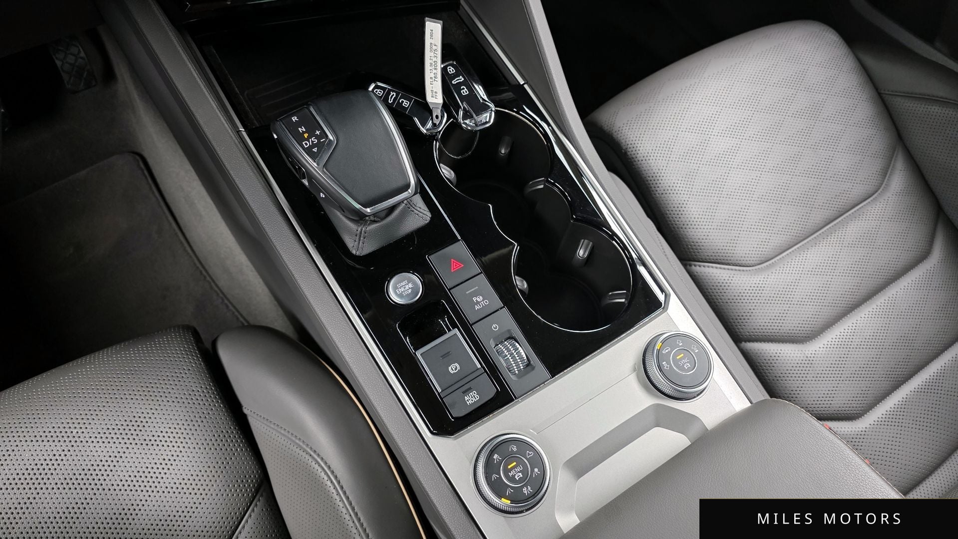 Volkswagen Touareg 2022 — миниатюра 9