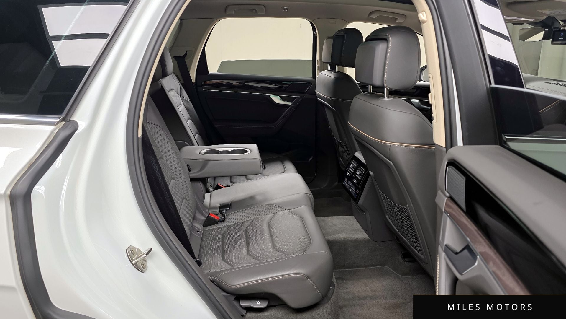 Volkswagen Touareg 2022 — миниатюра 12