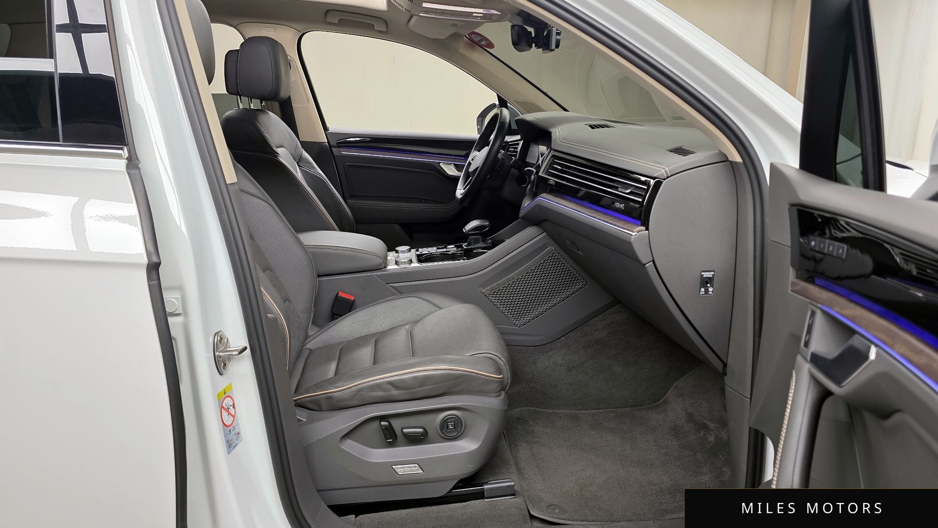 Volkswagen Touareg 2022 — миниатюра 10