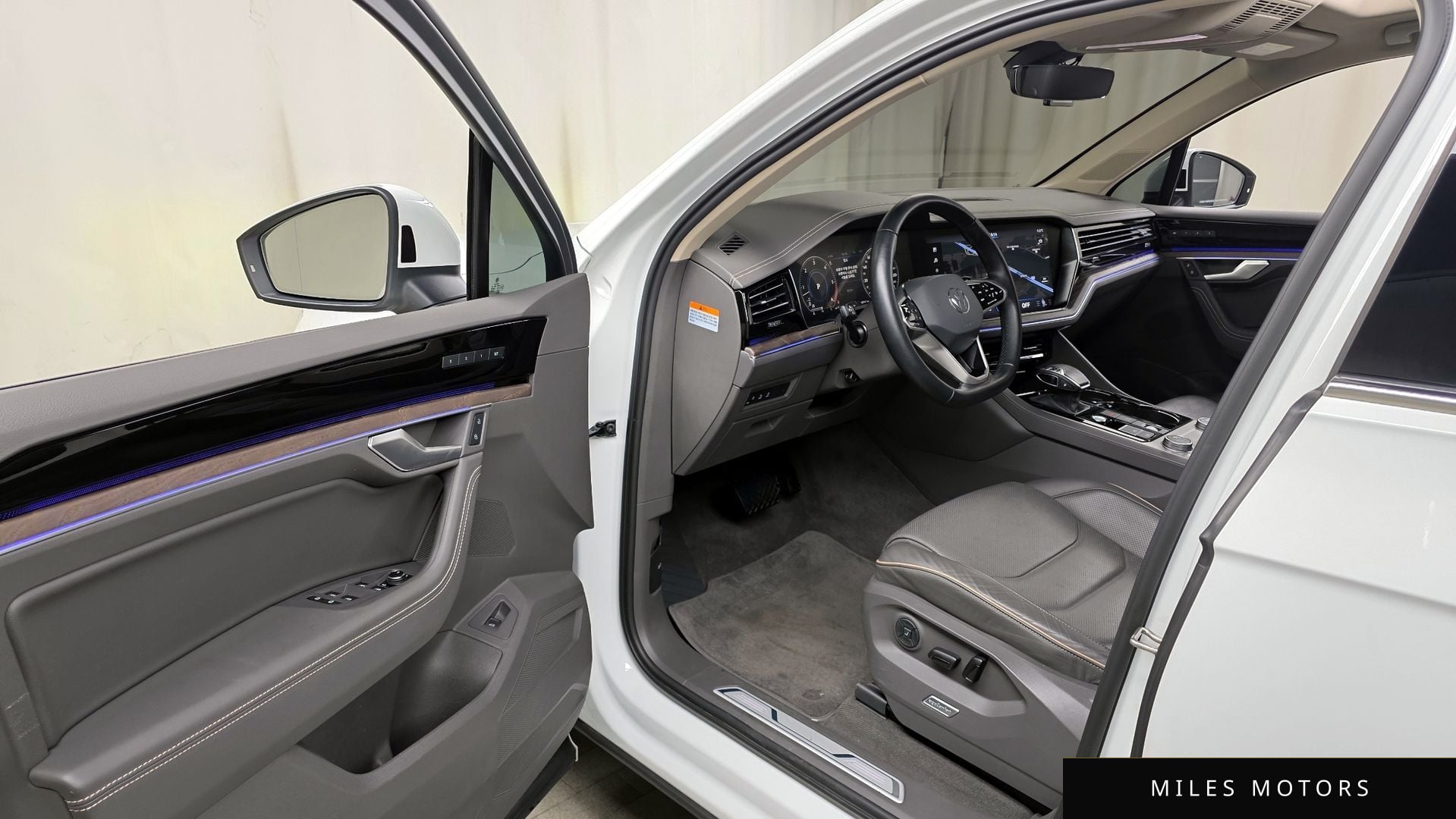 Volkswagen Touareg 2022 — миниатюра 11