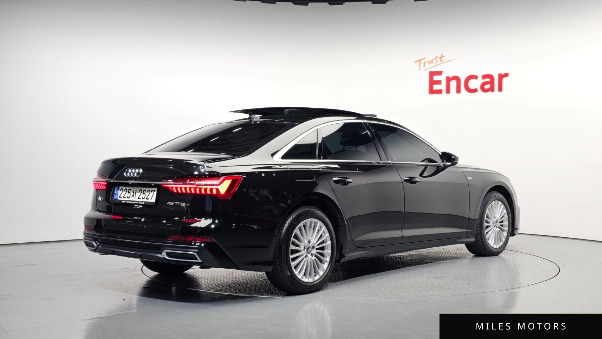 Audi A6 (C8) 2021 — миниатюра 2