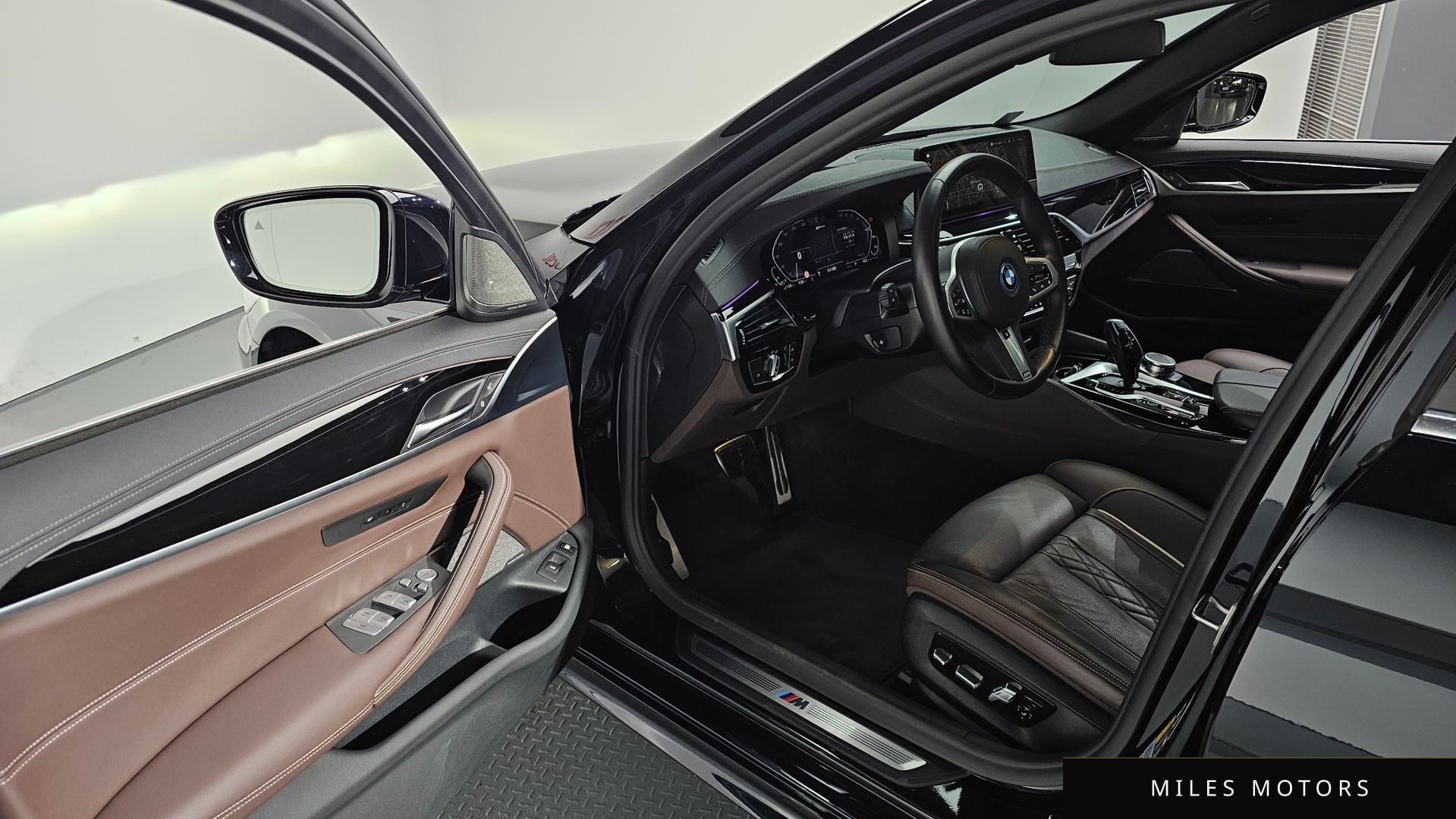 BMW 5시리즈 (G30) 2022 — миниатюра 11