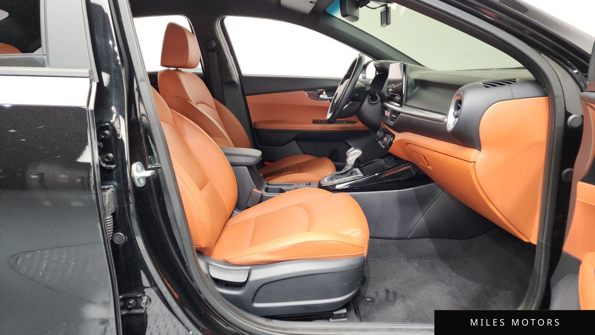Kia K3 2023 — миниатюра 11