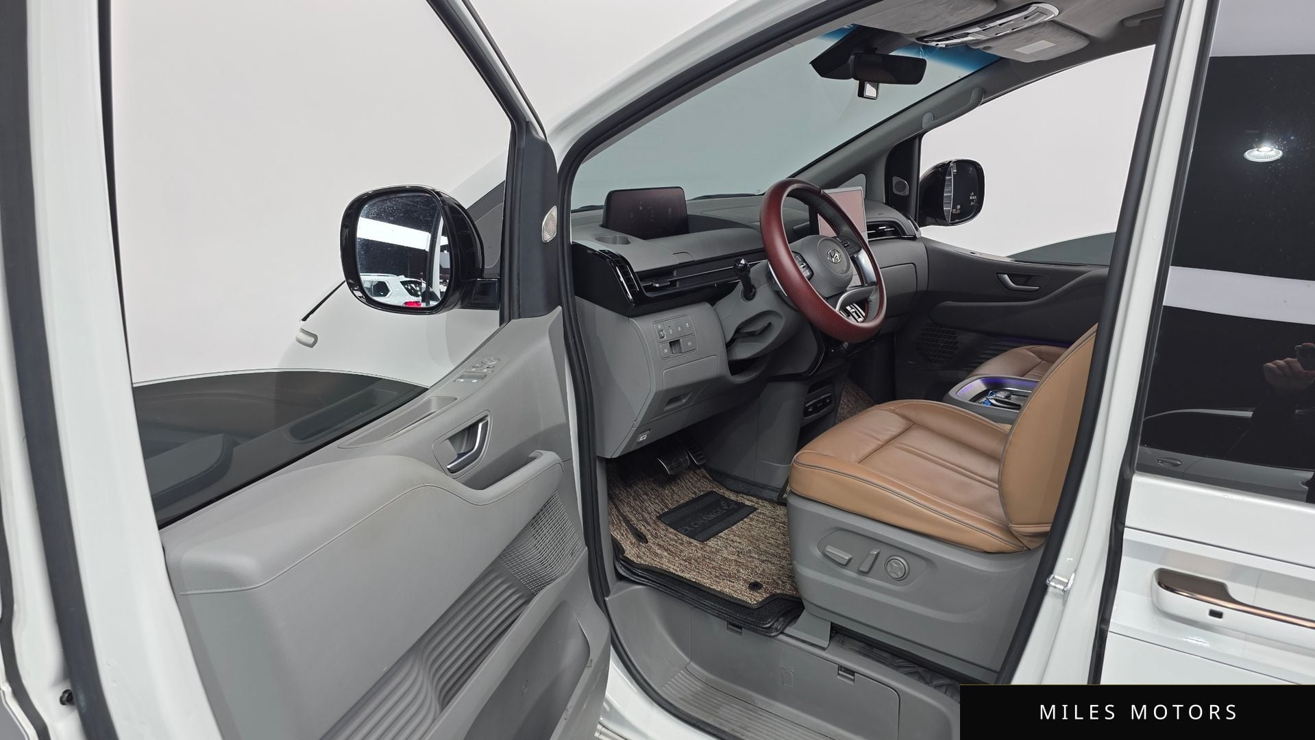 Hyundai Staria 2022 — миниатюра 11