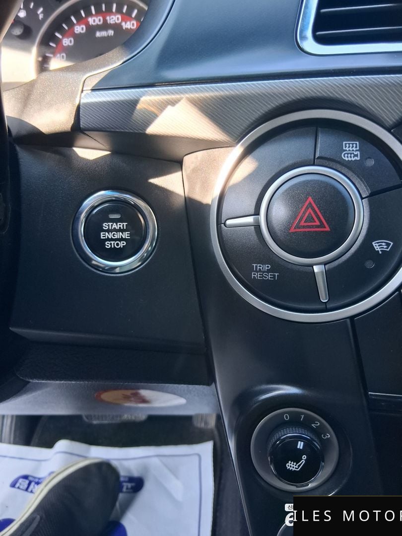 KG Mobility KORANDO 2016 — миниатюра 7