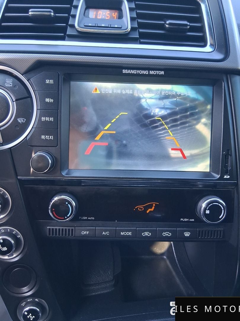 KG Mobility KORANDO 2016 — миниатюра 12