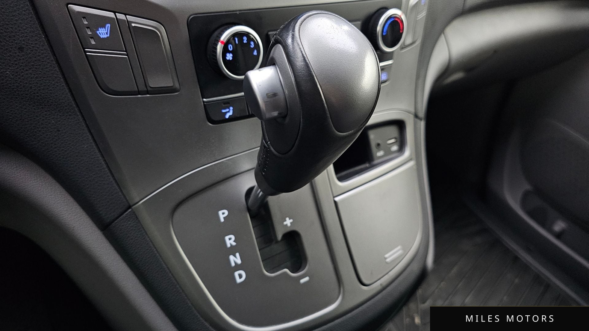 Hyundai Starex 2019 — миниатюра 9