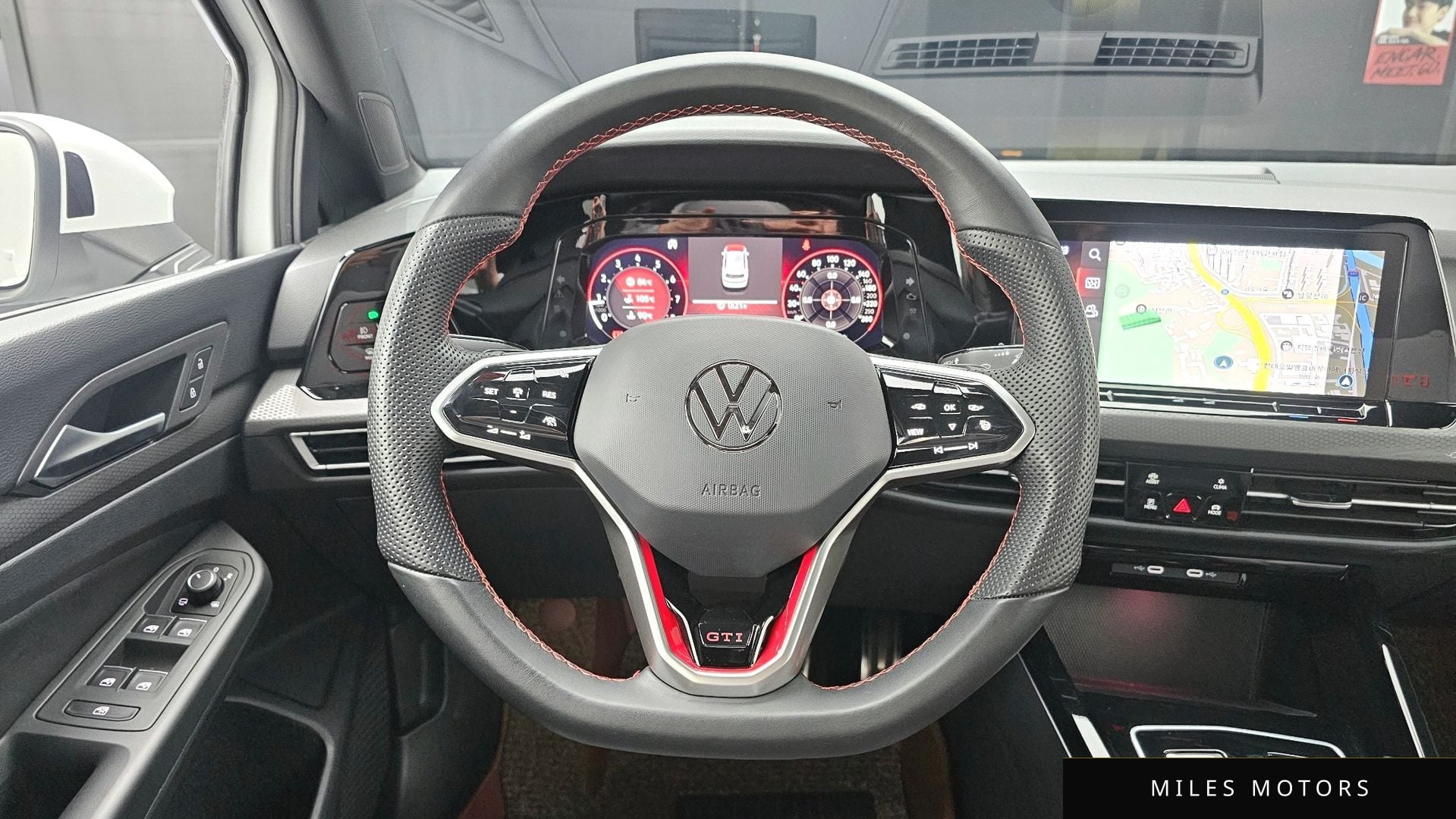 Volkswagen 골프 2024 — миниатюра 13