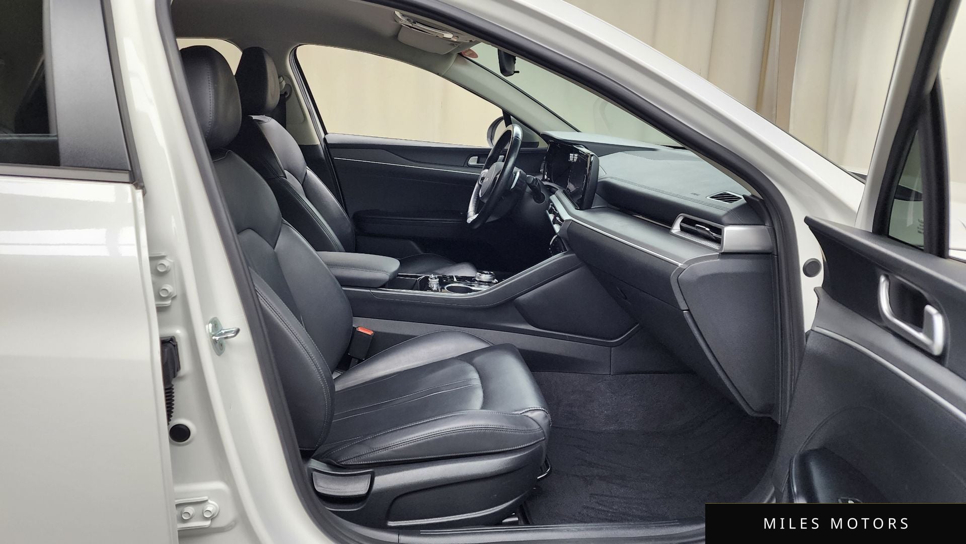 Kia K5 2022 — миниатюра 10
