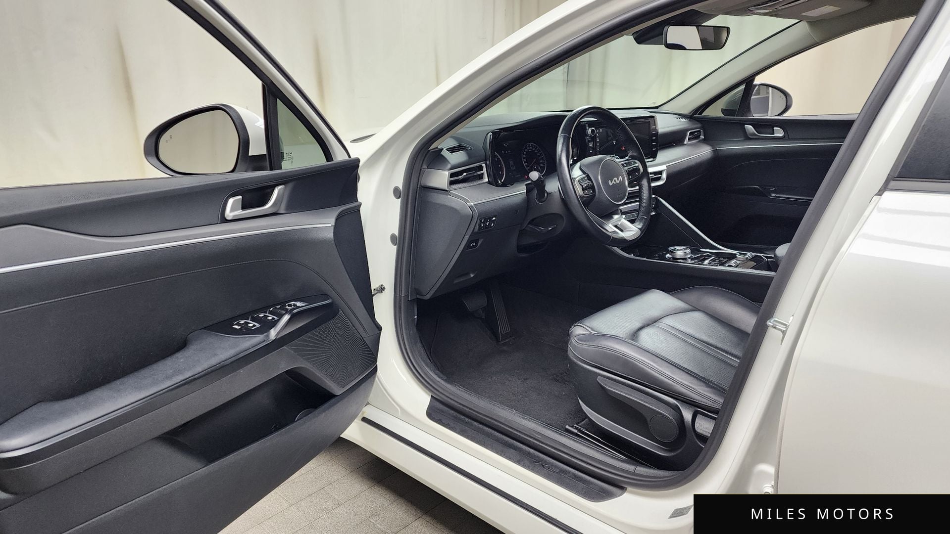 Kia K5 2022 — миниатюра 11