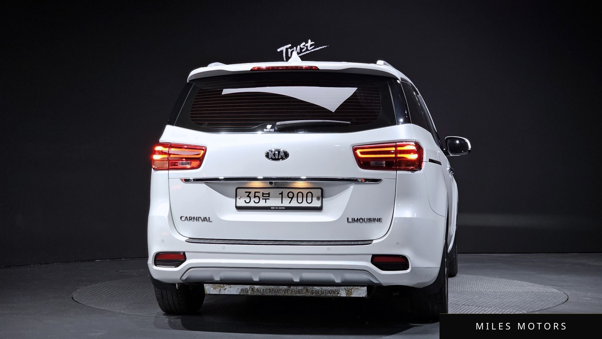 Kia Canival 2019 — миниатюра 4
