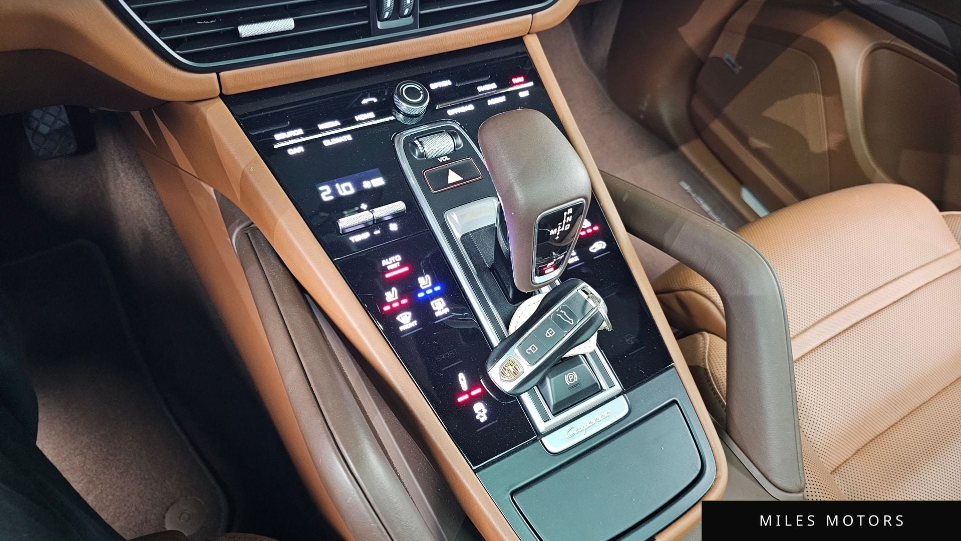 Porsche Cayenne 2019 — миниатюра 9